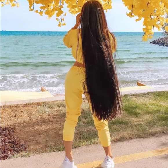 Meet your Posher, Junaina - Picture 1 of 1